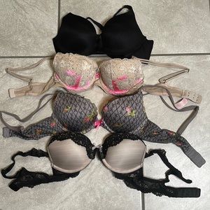 Victoria’s Secret bras